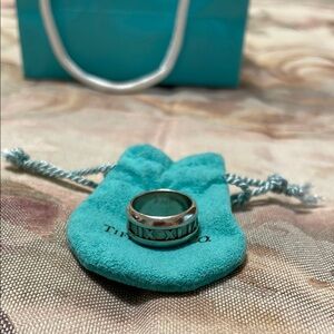 Tiffany & Co. Silver Atlas Ring with pouch and gift bag